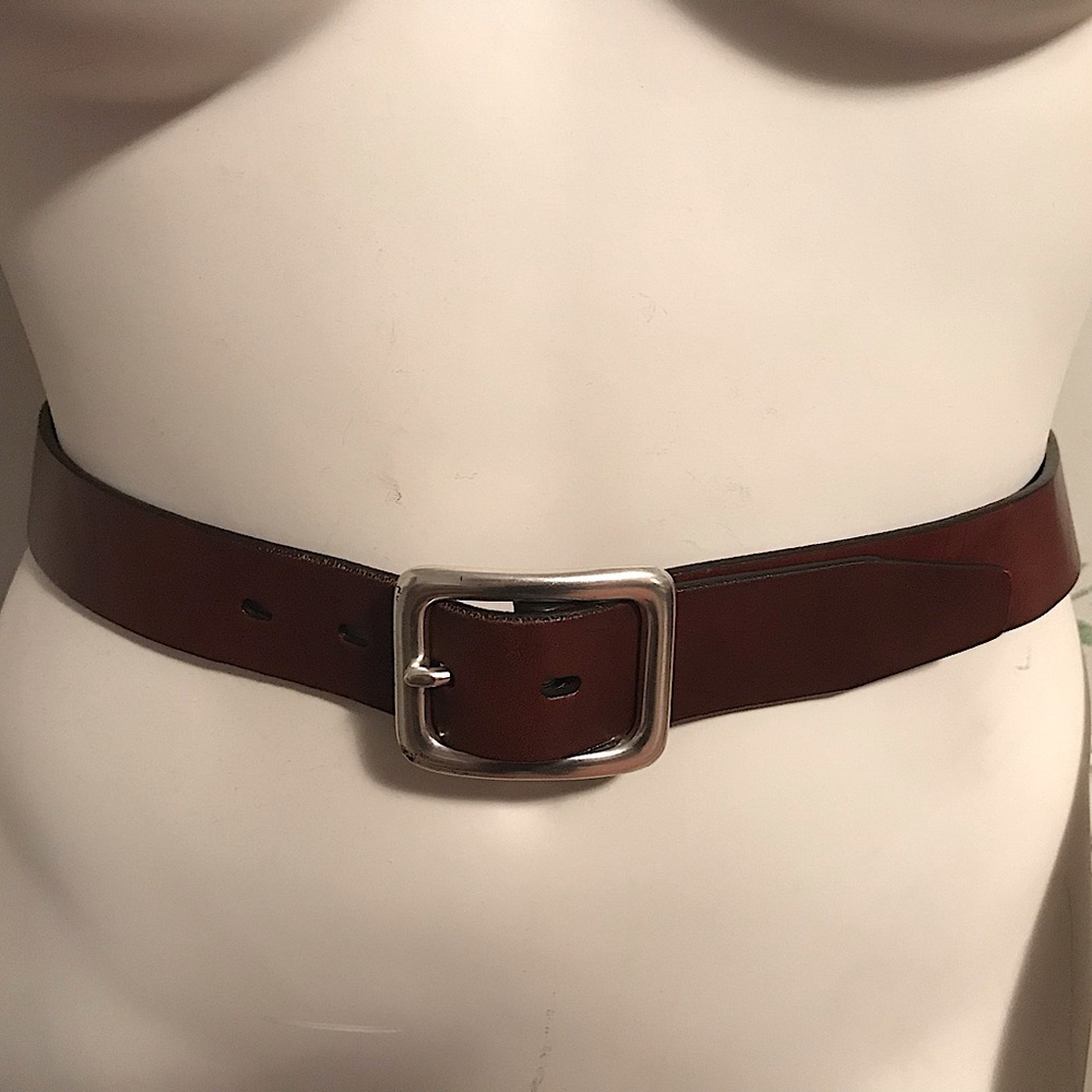 Fossil Brown Genuine Leather Belt woman’s size medium 8-12